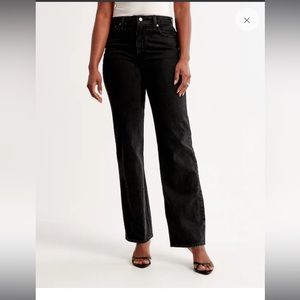 Curve Love High Rise 90s Relaxed Jean size 30S black